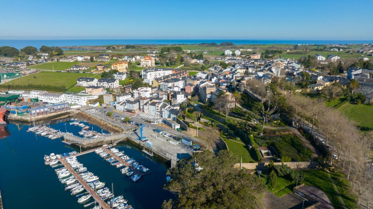 Casa Alameda 33 De Casas Das Figueiras En Ria Eo-Ribadeo カストロポル エクステリア 写真